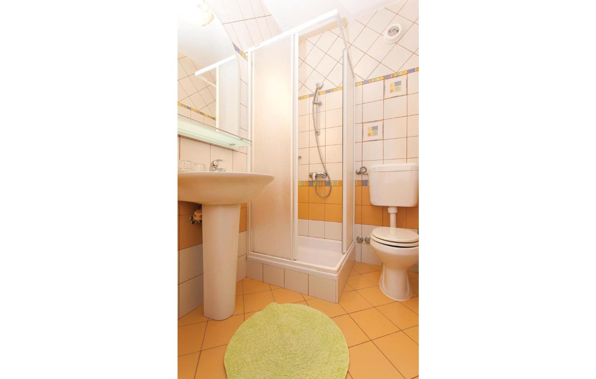 Appartement Beautiful In With Kitchen *
